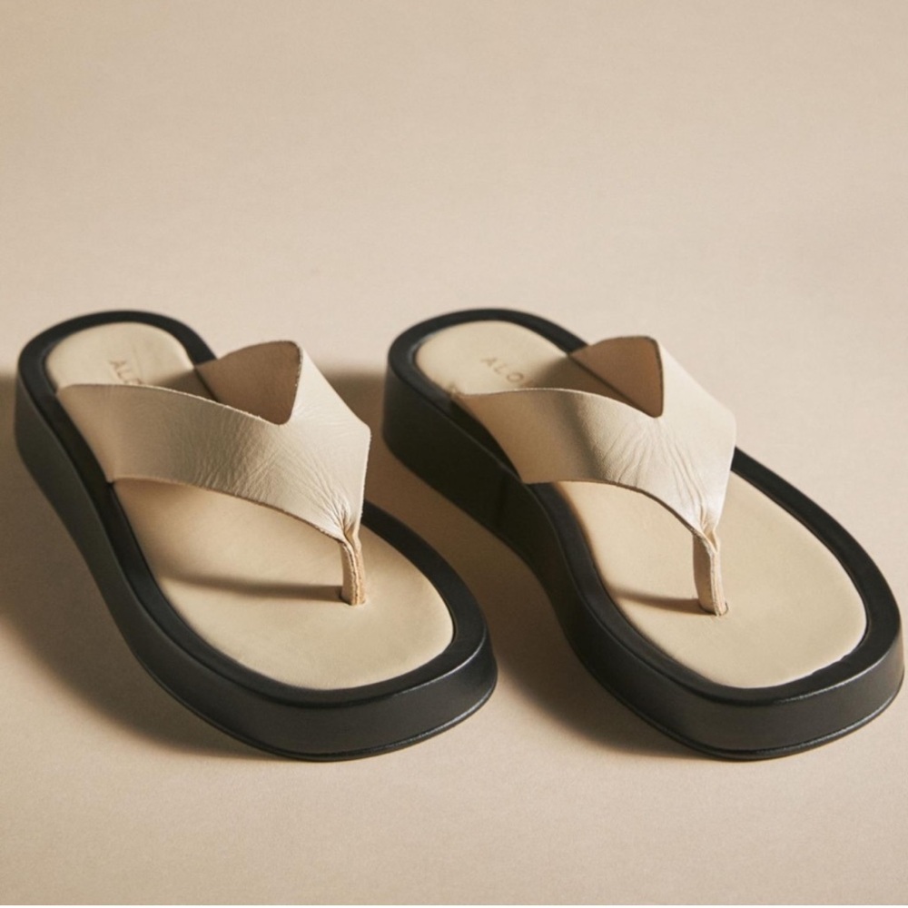 Alohas overcast leather thong sandals